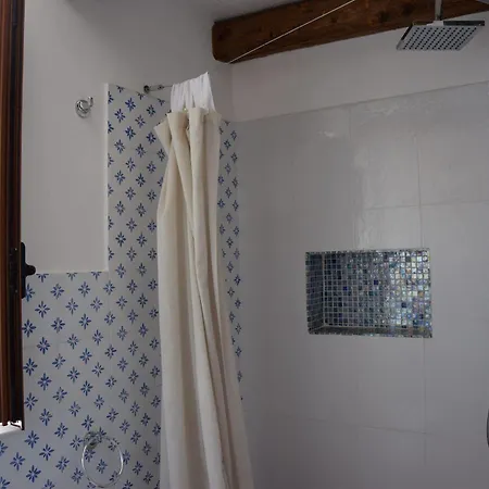 La Casa Del Geko チェファル